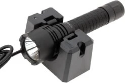 Fenix RC20 Aufladbare LED Taschenlampe 18 Fenix RC20 Aufladbare LED Taschenlampe -Deutschland Jagd Licht Verkaufs-Shop FERC20 05 fenix rc20 ferc20 05