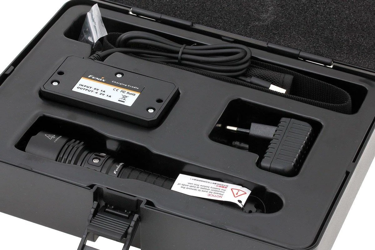 Fenix RC20 Aufladbare LED Taschenlampe 13 Fenix RC20 Aufladbare LED Taschenlampe – Bild 11